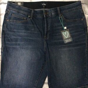 Soft Denim Bermuda Shorts 36 (16W-17W)